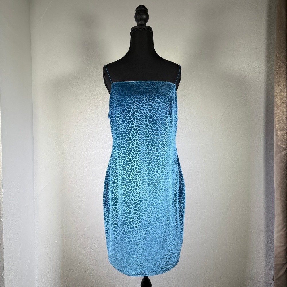 Leith Dress Womens Large‎ Blue Leopard Pint Velour Short